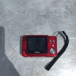 Vivitar Red Vivi Cam T028 Digital Camera
